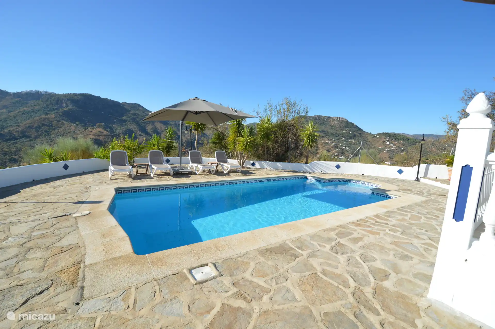 Vista despejada hacia el suroeste