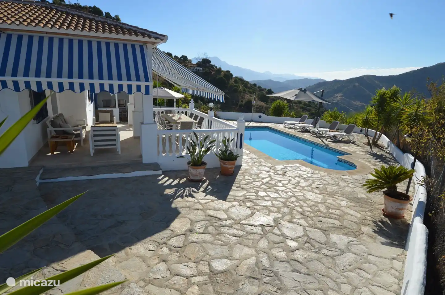 Viaje a la ciudad, Espa&#241;a, Costa del Sol, Comares, villa Villa Casa Blanca con casa de invitados