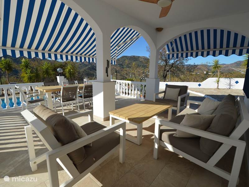 Holiday home in Spain, Costa del Sol, Comares Villa Villa Casa Blanca + guest apartment