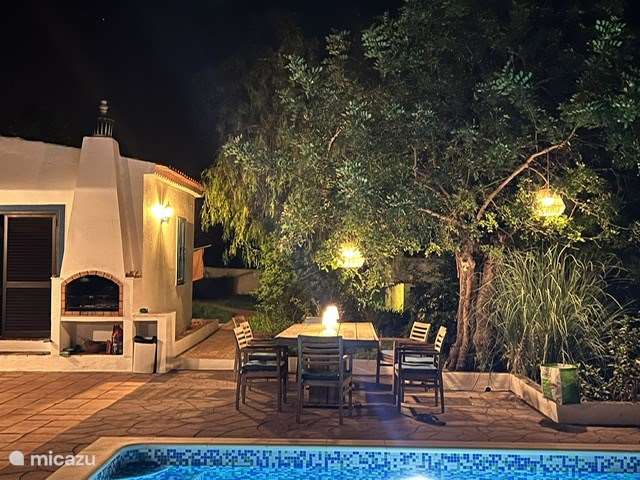 Holiday home in Portugal, Algarve, Alcantarilha – villa Casa da Urze