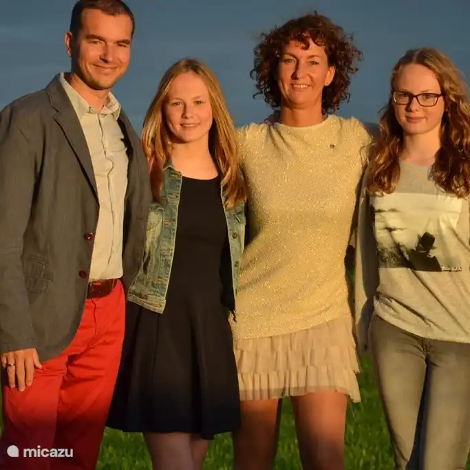 Peter & Annelies, Fleur & Britt