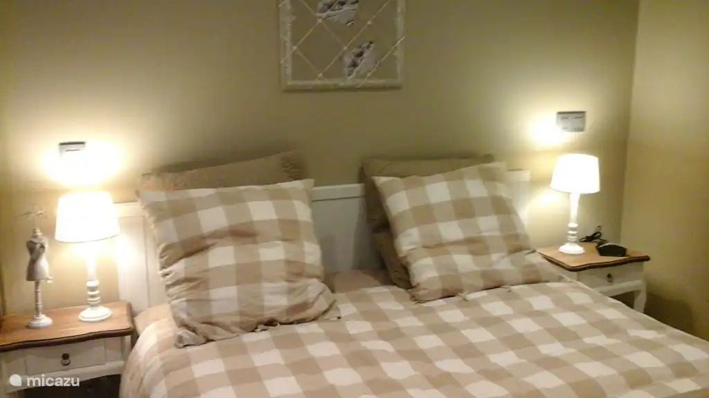 Chambre confortable 4 avec beaucoup d'espace de rangement