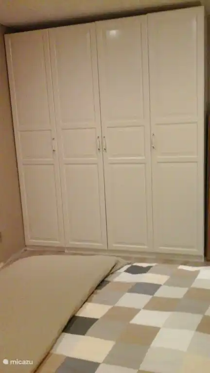 Armoires spacieuses dans 3 chambres