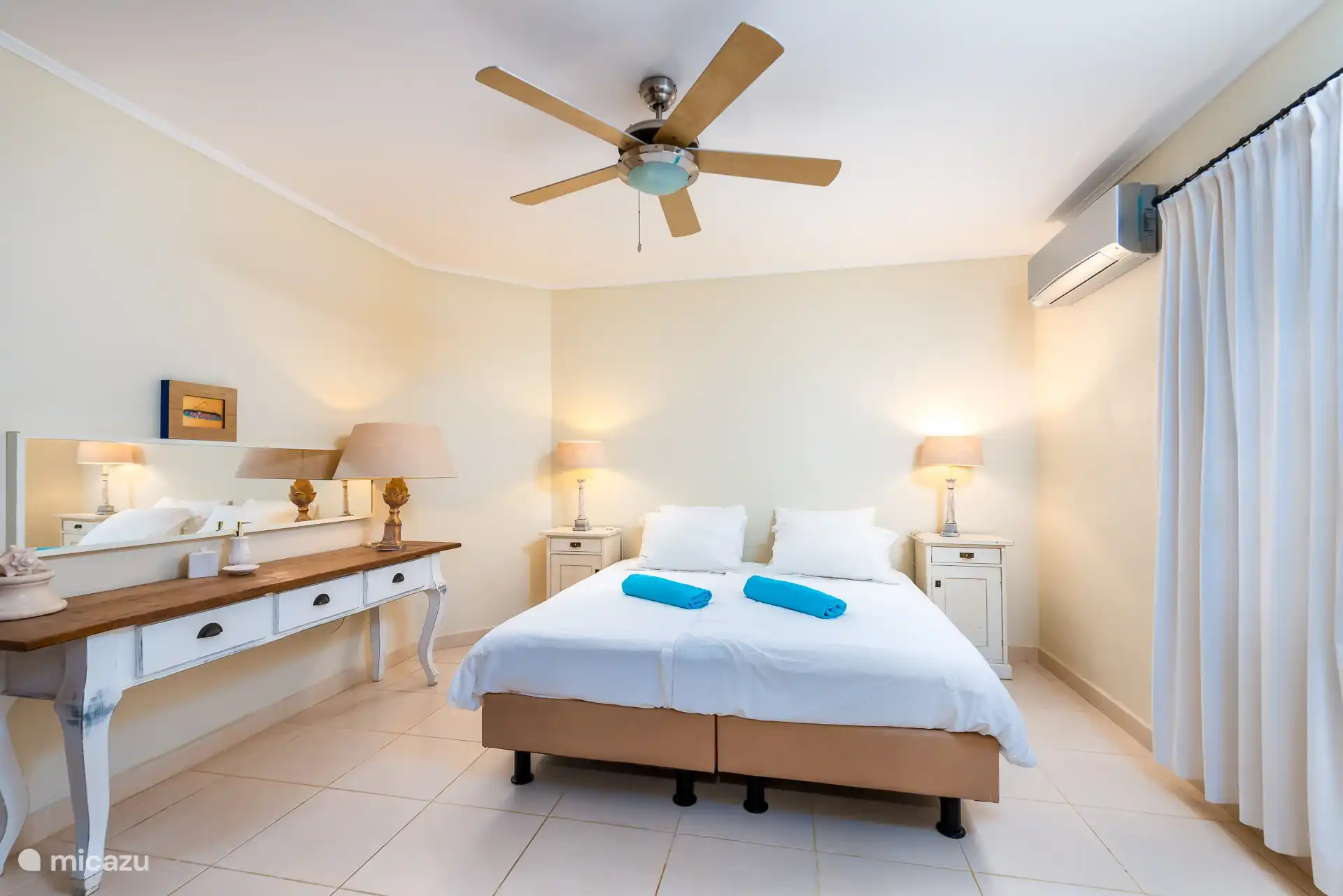 master bedroom with en suite bathroom 