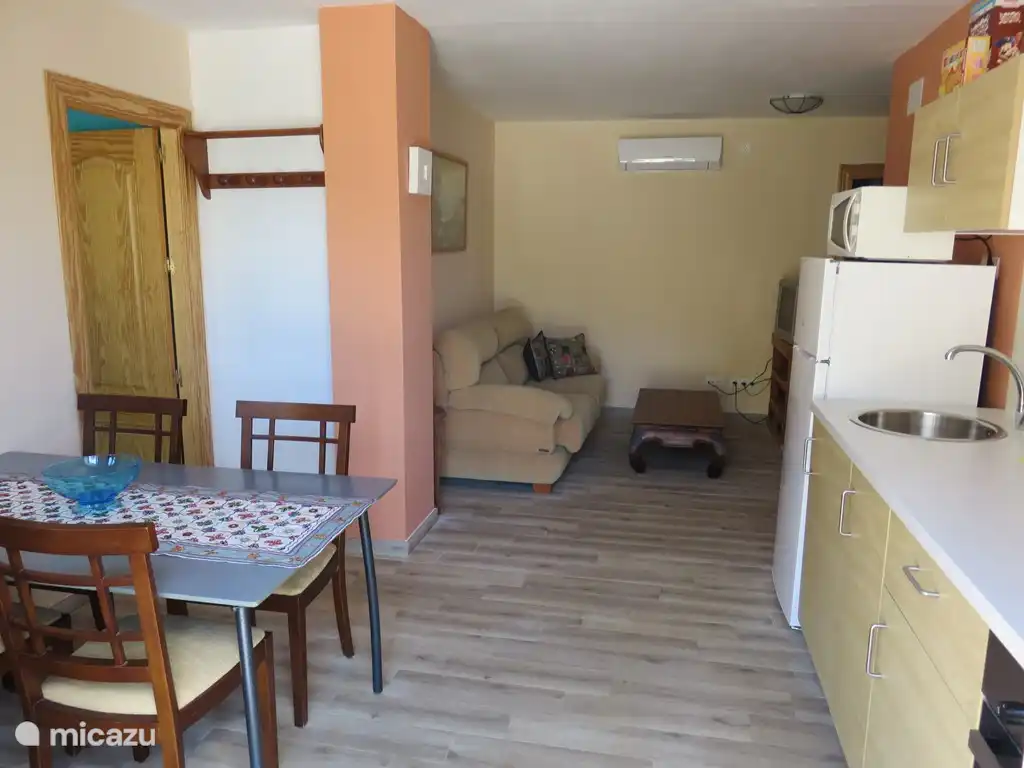 Appartement 2, geschikt tot 5 personen.