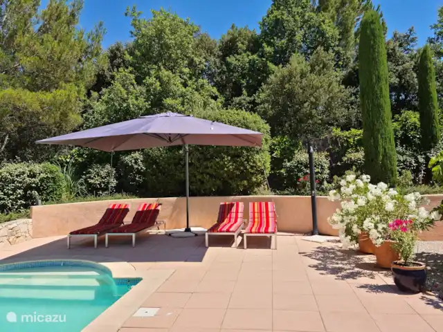 L'Huveaune | France, Var, Nans-les-Pins - villa Piscine