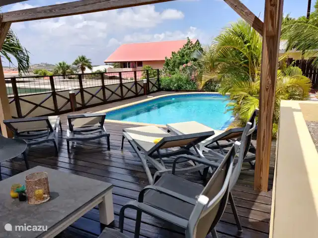 Appartement Sunshine Villa Vue de Dessus | Curaçao, Banda Ariba (est), Cas Grandi - appartement Merveilleuse terrasse de la piscine