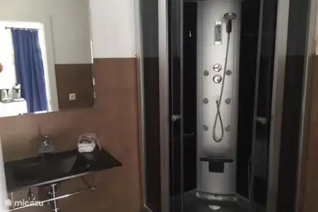 Vakantiehuis Spanje, Andalusië, Alhaurín el Grande studio Studio Cortijo Andaluz luxe badkamer