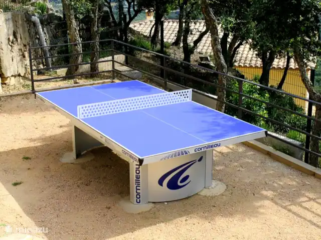 Esta Ojo Azul en España, Costa Brava, Santa Cristina d'Aro - villa Ping-pong