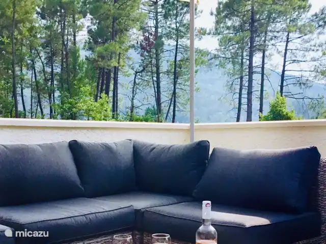 Villa Comfort en Francia, Gard, Molières-sur-Cèze - villa Encantador sentarse afuera