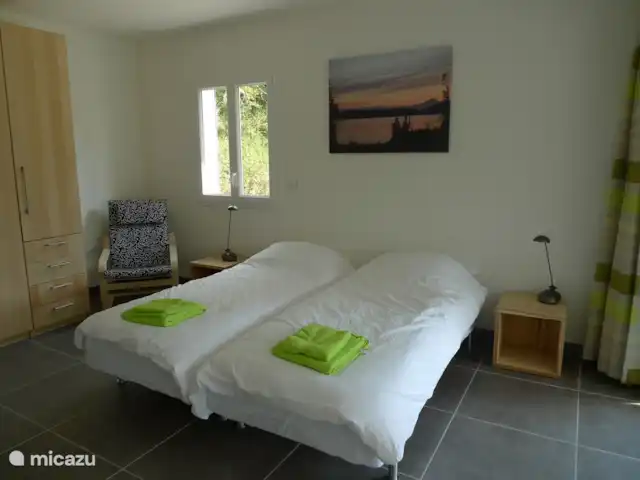 Villa Comfort en Francia, Gard, Molières-sur-Cèze - villa Dormitorio abajo