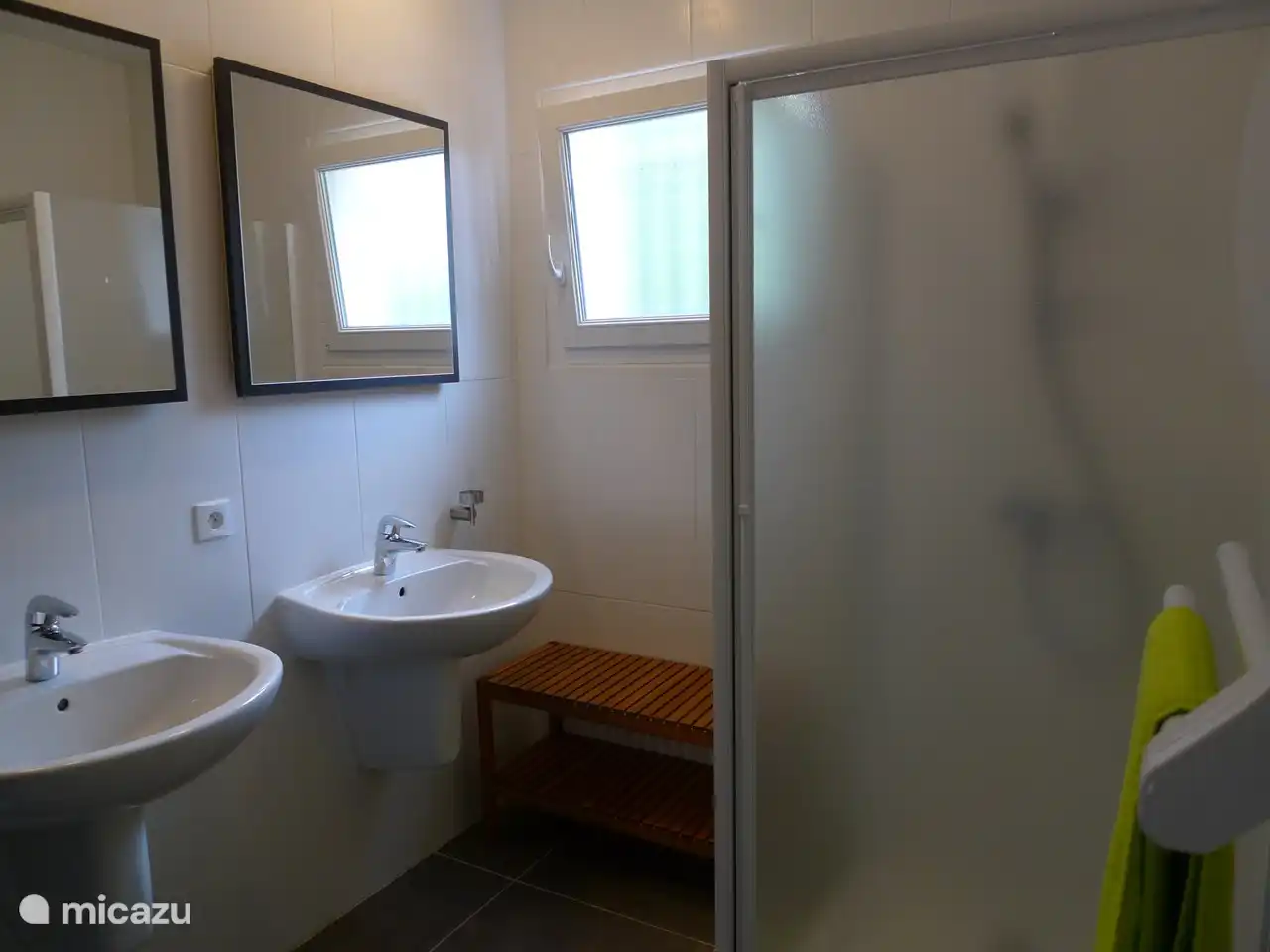 Badezimmer im Obergeschoss