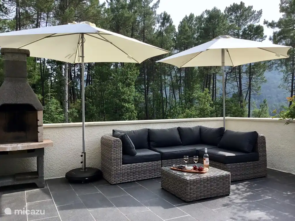 Faulenzen auf der Terrasse