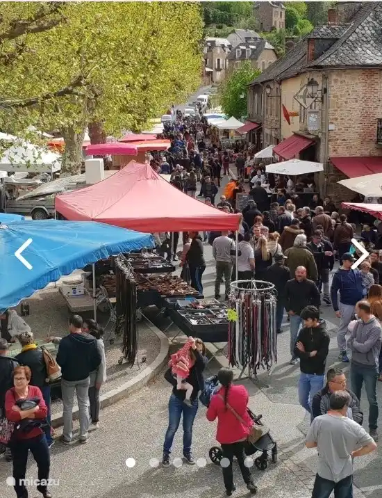 Jährliche Messe in Aubazine