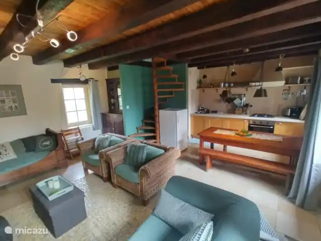 casa vacacional en Francia, Dordoña, Simeyrols – Lo Cretsou Sala y comedor