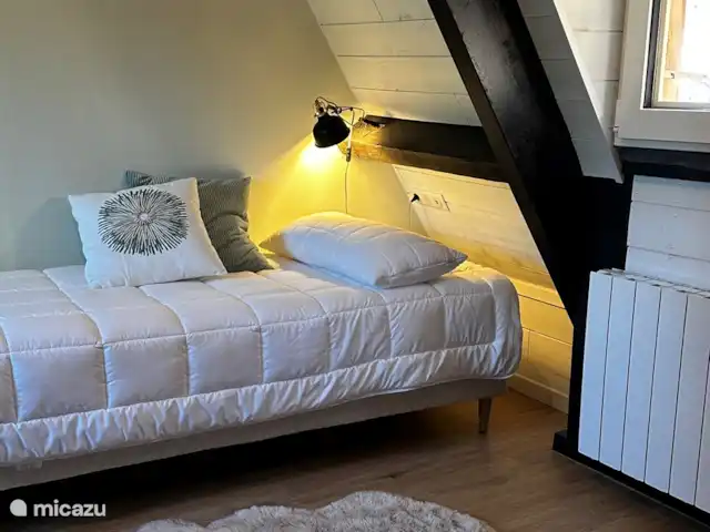 casa vacacional en Francia, Dordoña, Simeyrols – Lo Cretsou dormitorio infantil