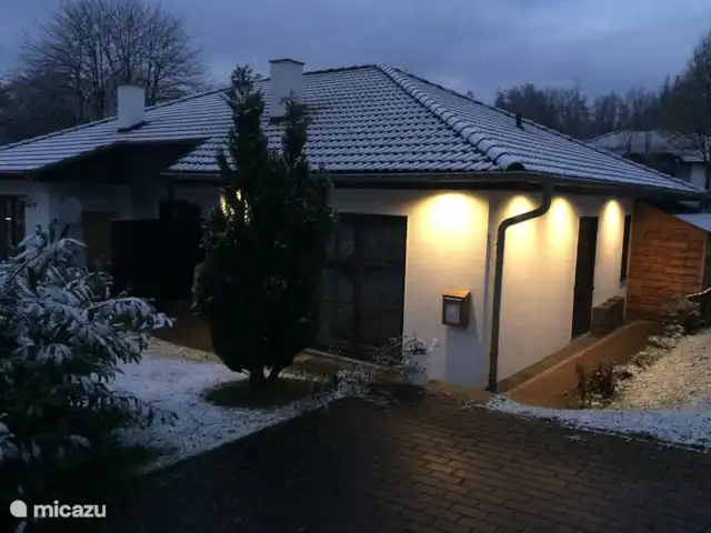 Location de Vacances Allemagne, Sauerland, Frankenau, maison de vacances - Bienvenue : maison de luxe, sauna privé S’il pleut aux Pays-Bas, ce sera bientôt de la neige à Frankenau !
