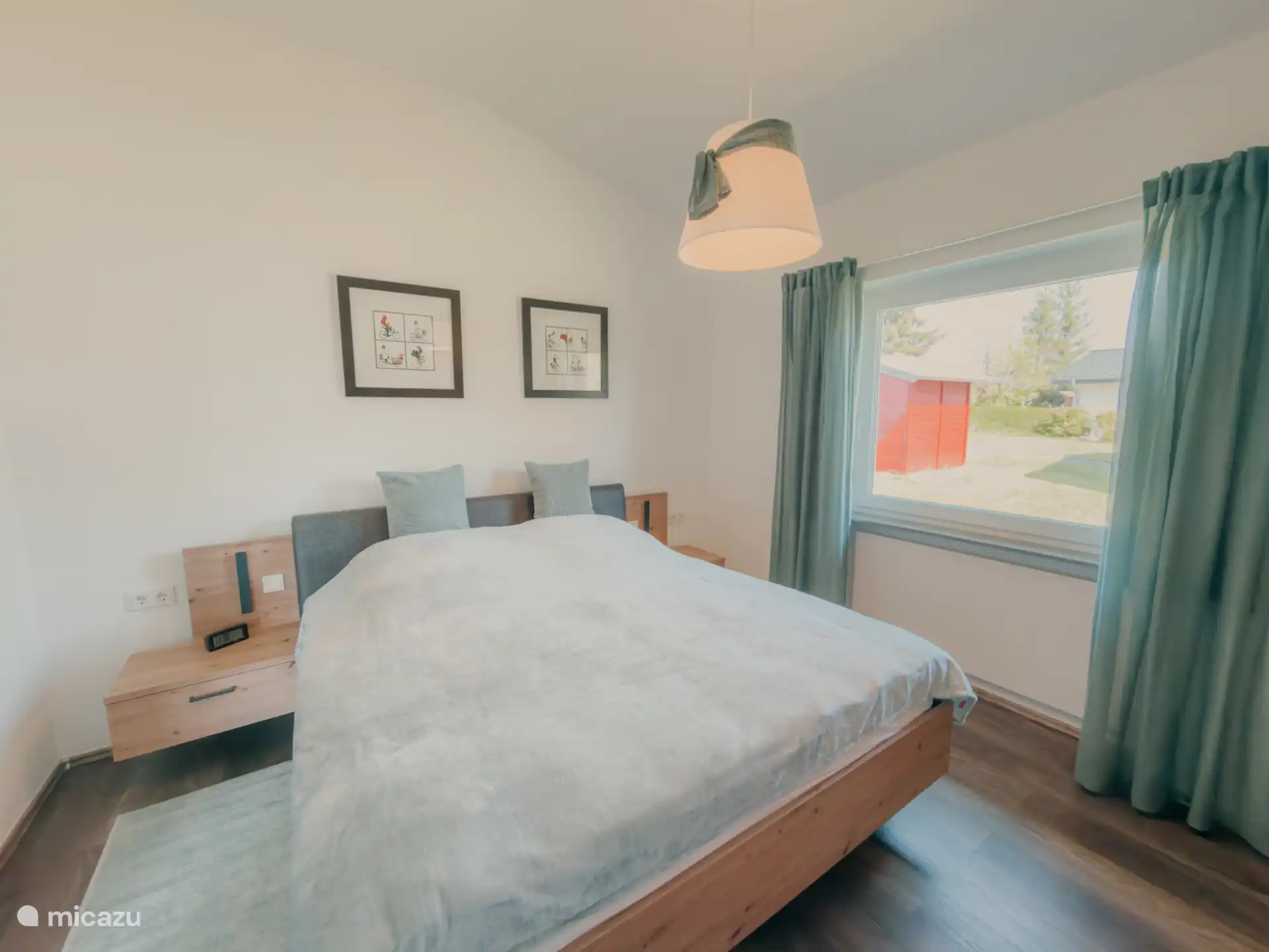 Schlafzimmer 2