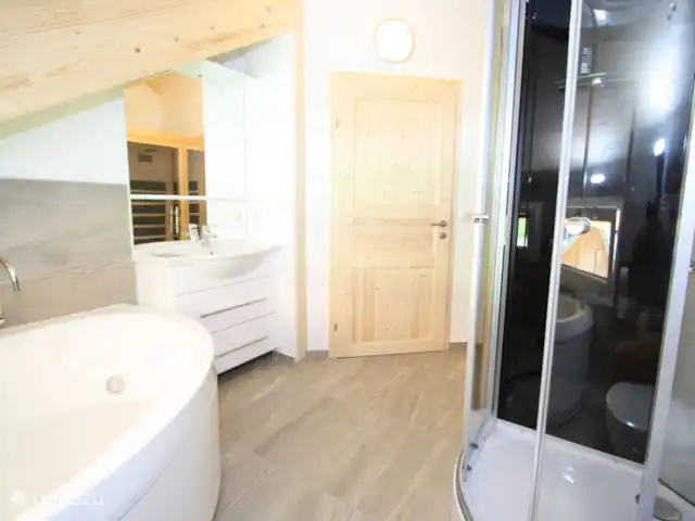 chalet en Austria, Estiria, Hohentauern – Chalet Edelweiss Baño con bienestar interno