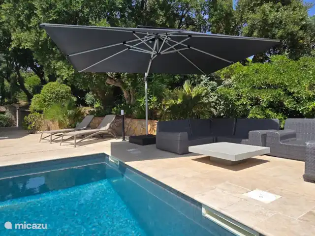 Villa Savoir Vivre vue mer | France, Côte d'Azur, Les Issambres - villa Terrasse avec coin salon et parasol