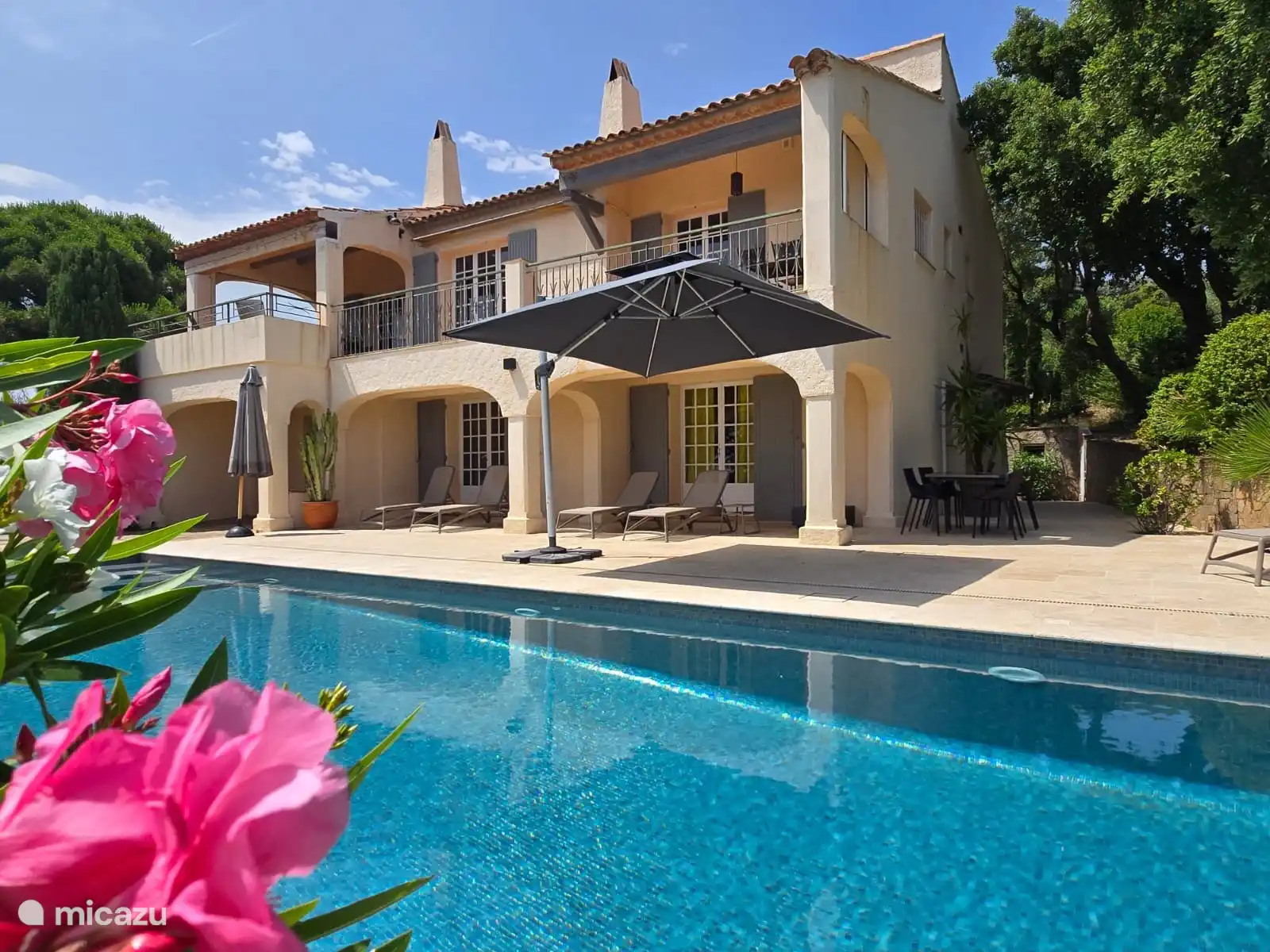 Villa Savoir Vivre vista mar en Francia, Costa Azul, Les Issambres - Villa