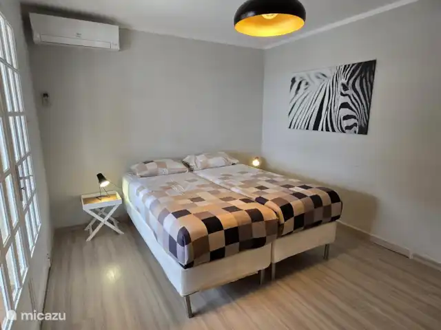 Villa Savoir Vivre vue mer | France, Côte d'Azur, Les Issambres - villa Chambre avec portes-fenêtres donnant sur la terrasse