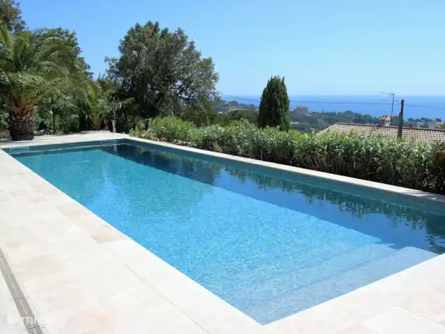 Villa Savoir Vivre vue mer | France, Côte d'Azur, Les Issambres - villa Vue de la piscine