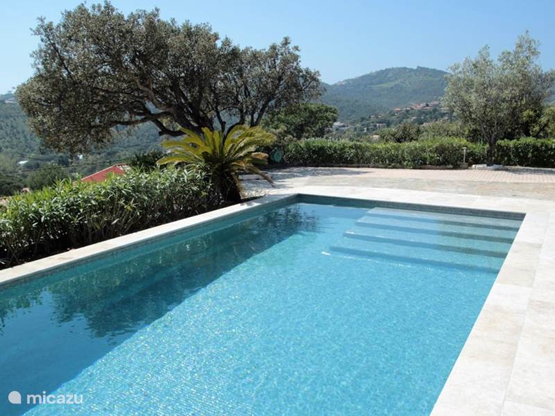 Maison de Vacances France, Côte d'Azur, Les Issambres Villa Villa Savoir Vivre vue mer