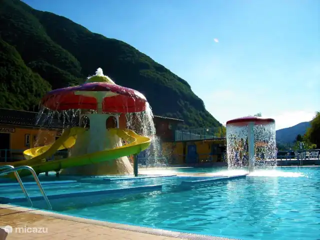 Location de Vacances Italie, Lacs italiens , Porlezza, chalet - Chalet à 50 mètres du lac de Lugano Piscine