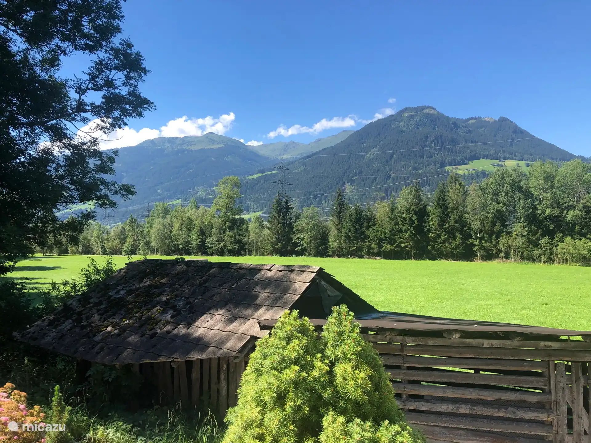 Maravillosa vista desde la casa de vacaciones Spieljochblick en los Alpes de Zillertal