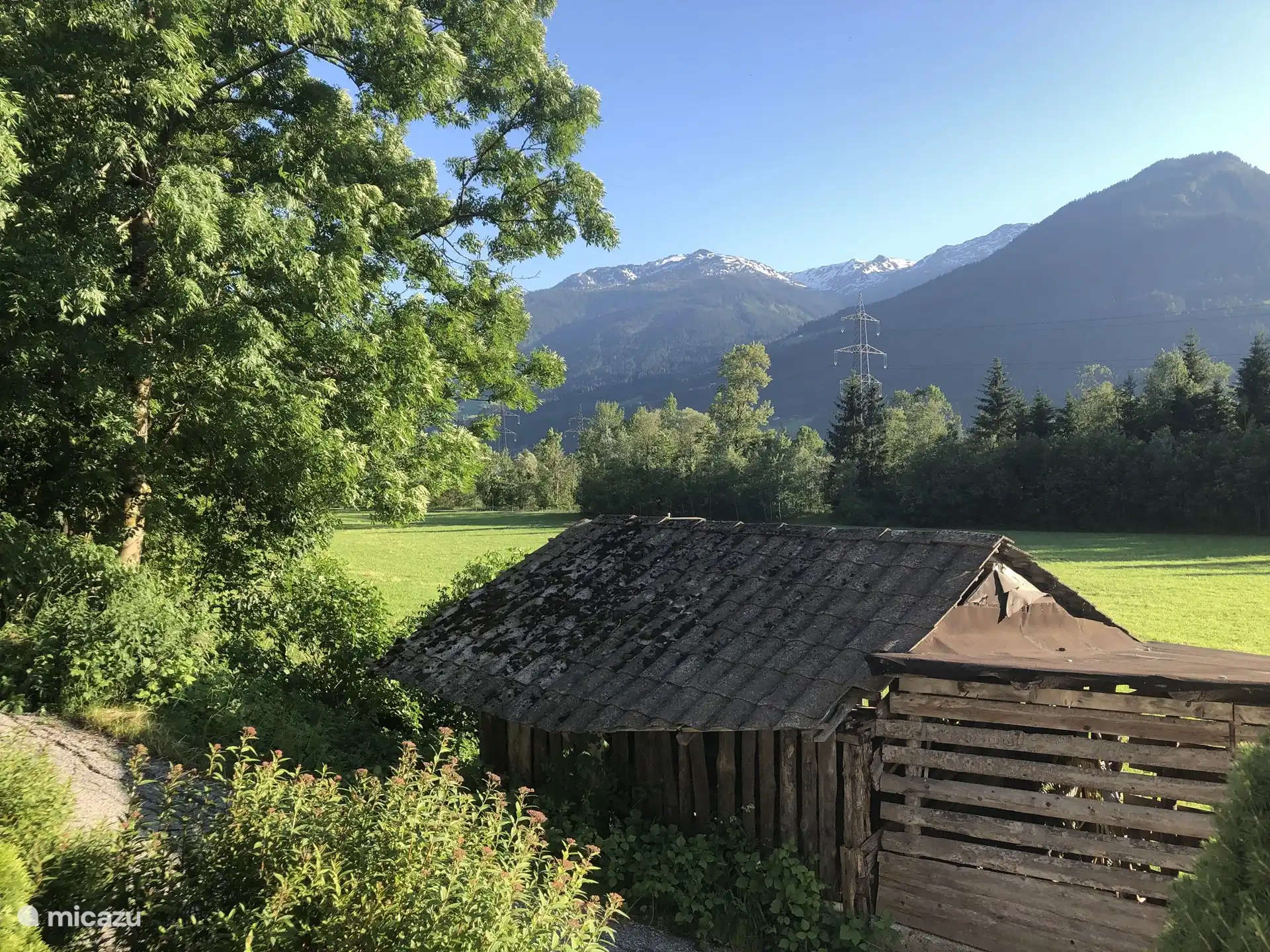 Impresionantes vistas a la montaña desde la terraza de la casa de vacaciones Spieljochblick