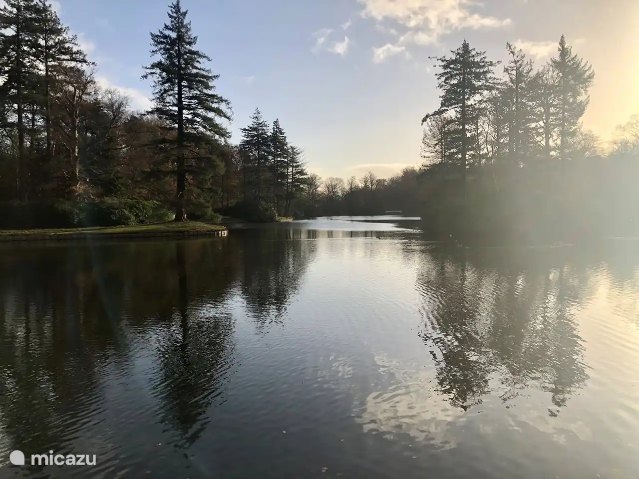 Hinter Paleis t Loo können Sie 2-14 km laufen