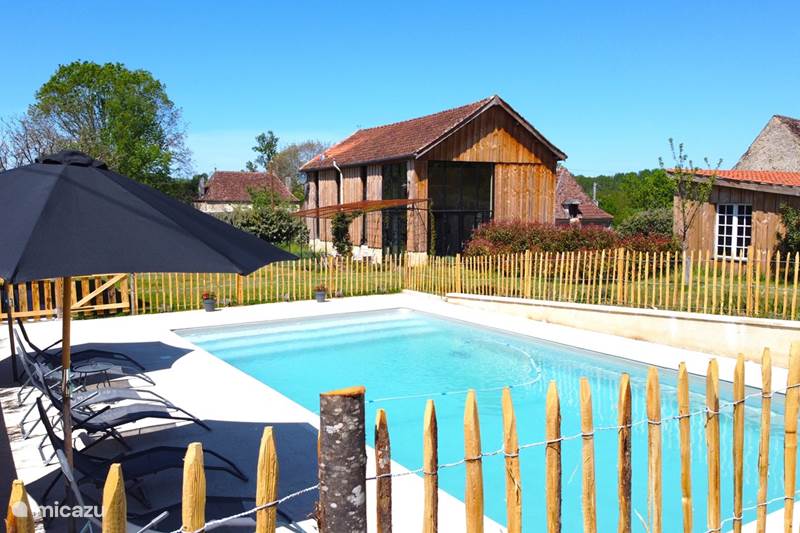Vacation rental France, Dordogne, Trémolat Holiday house sechoir Dordogne
