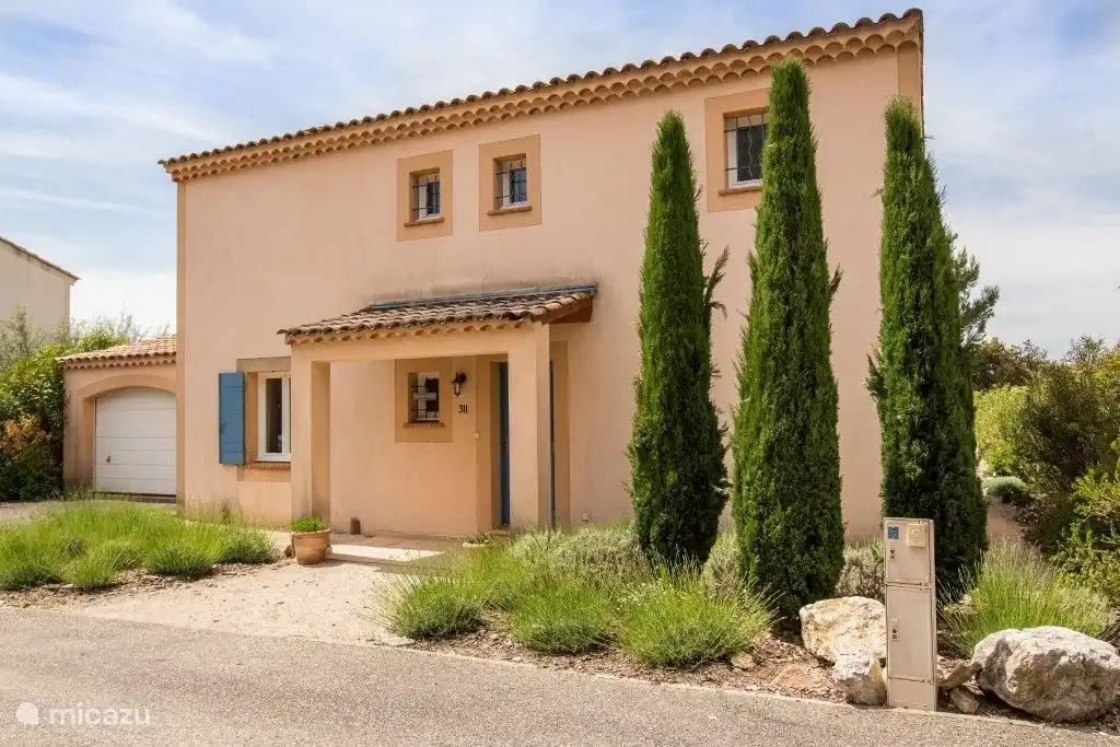 voorkant villa du Luc (nr. 311)