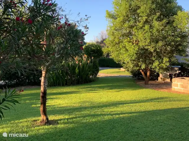 Al-Gelsomoro | Italie, Pouilles (Puglia), Lecce - villa Le jardin