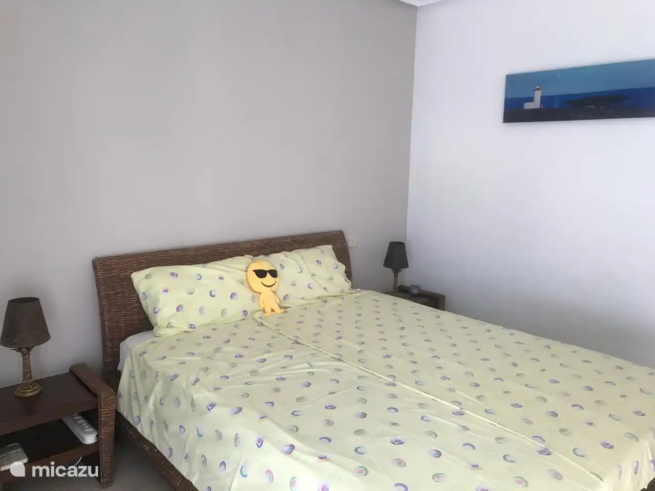 Schlafzimmer 1 mit Bett 1,60 
 x 2,00, Südbalkon en-suite Badezimmer