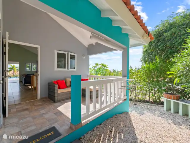 Cas Bon Bini - avec piscine | Curaçao, Banda Abou (ouest), Fontein - villa Coin salon sur le porche arrière