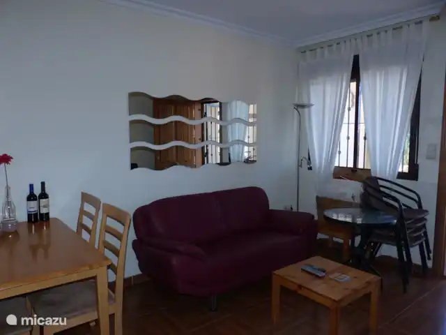Casa Luna huren in Spanje, Costa Blanca, Torrevieja - appartement Zitkamer met lederen bankstel