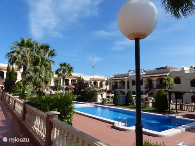 Casa Luna huren in Spanje, Costa Blanca, Torrevieja - appartement Zwembad 's avonds verlicht