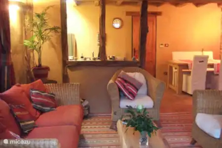 Vakantiehuis Frankrijk, Lot-et-Garonne, Meylan gîte / cottage Gite Glamping Lamirande woonkamer La Mirande