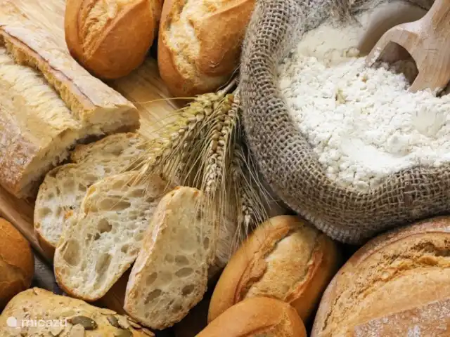 Domaine Charente - Gîte Charente | France, Charente, Mazières - gîte / cottage La boulangerie artisanale est à 2,5 km... Pour le premier pain du matin avec un bonjour !