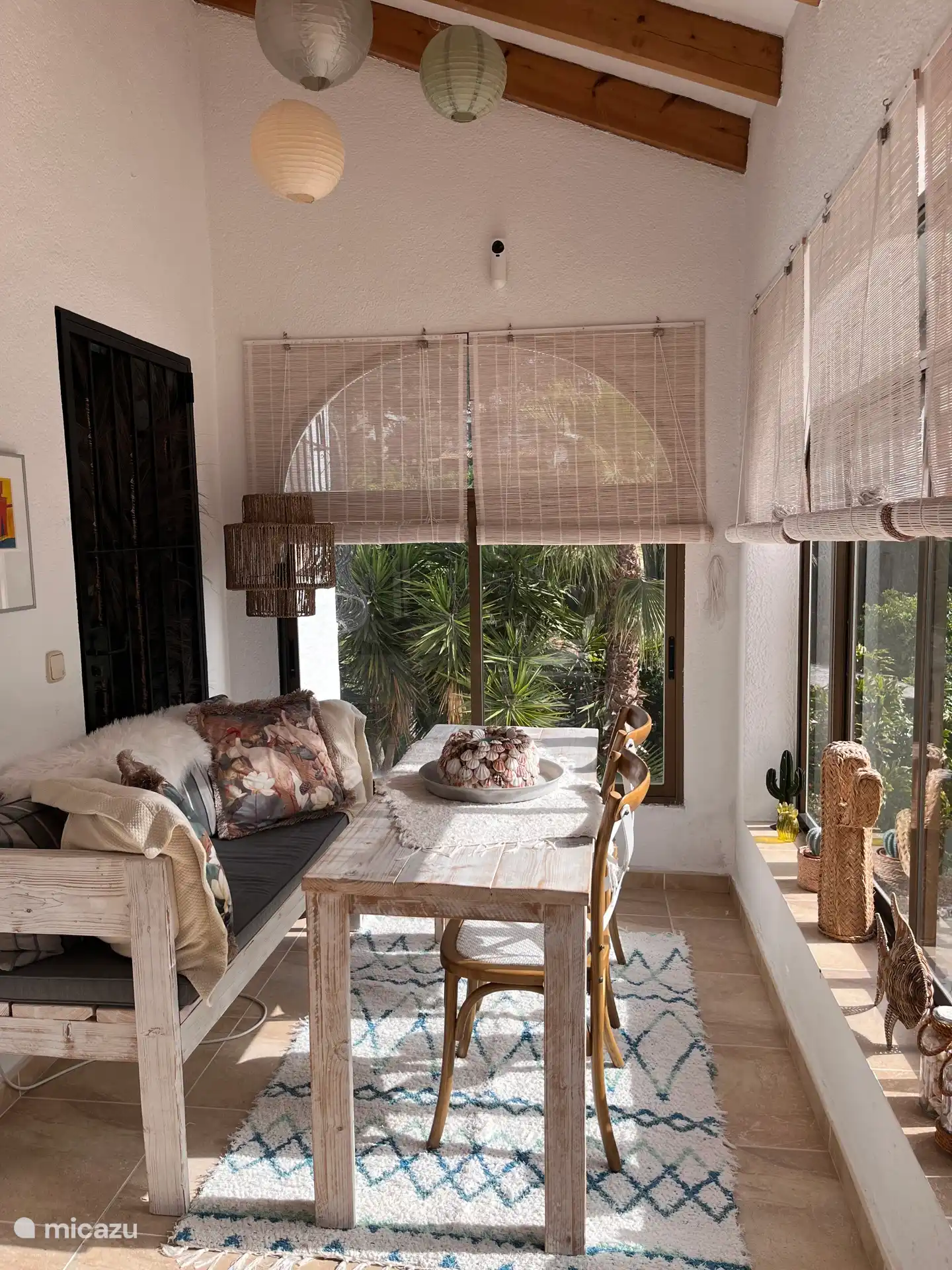 Naya met uitzicht op de voorruin