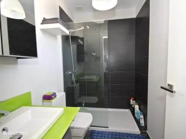 casa vacacional en España, Costa Blanca, Orihuela Costa – Golfo y Mar Baño moderno con plato de ducha