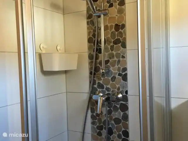 Villa Sonnata huren in Oostenrijk, Karinthië, Kötschach-Mauthen - geschakelde woning Ruime douchecabine