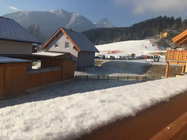 Villa Sonnata huren in Oostenrijk, Karinthië, Kötschach-Mauthen - geschakelde woning Villa Sonnata, vanuit huis zicht op de skipiste.