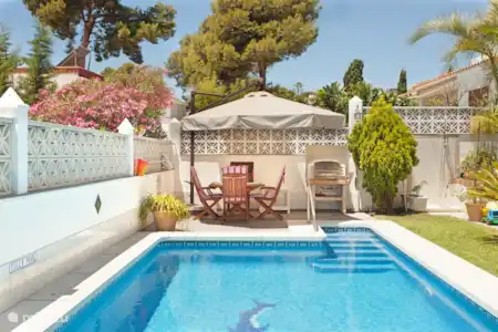 Vakantiehuis Spanje, Costa del Sol, Marbella villa Zeezicht Villa Costa del Sol Zwembad