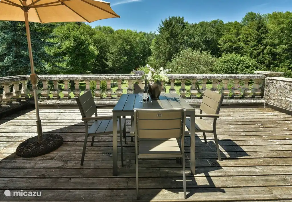 room with terrace with extra charge