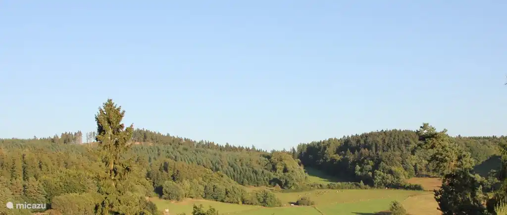 Weiter Blick auf Nationalpark Kellerwald-Edersee