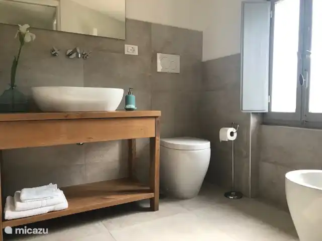 Casa Elide | Italie, Le Latium, Montebuono - villa Salle de bain de la maison principale