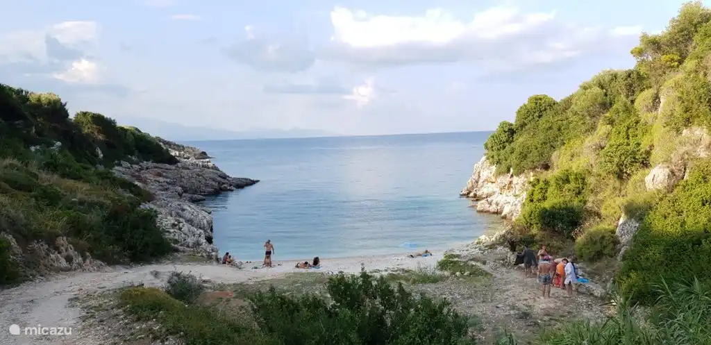 Eén van de mooie strandjes vlakbij